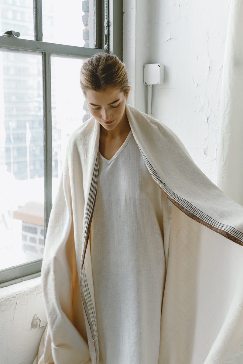 Ivory Brown New York Blanket